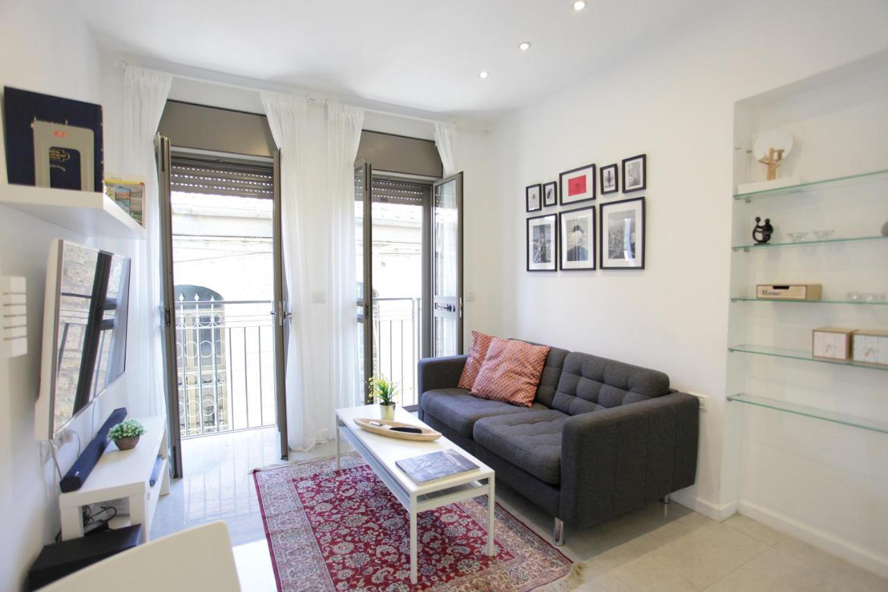 Modern Home In The Heart Of Nachlaot Gerusalemme Esterno foto