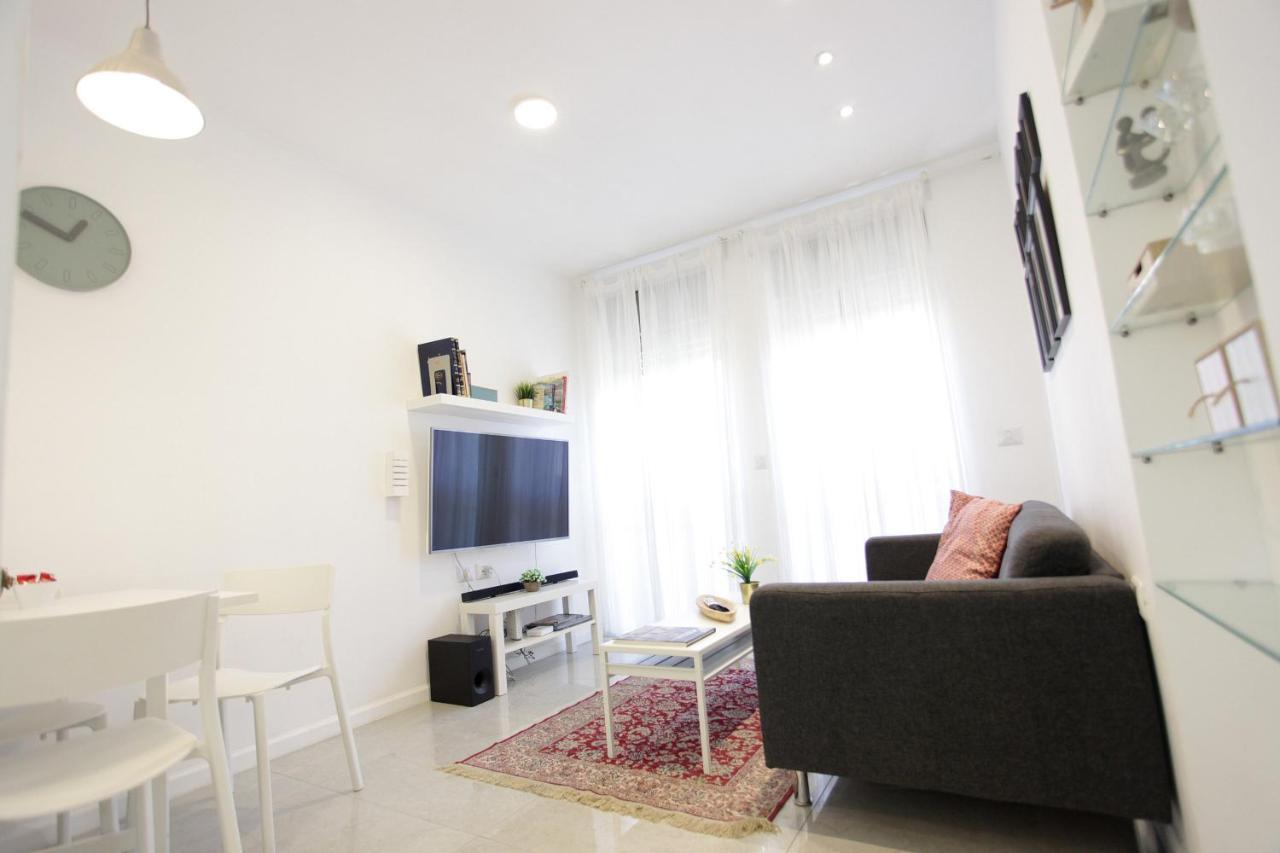Modern Home In The Heart Of Nachlaot Gerusalemme Esterno foto